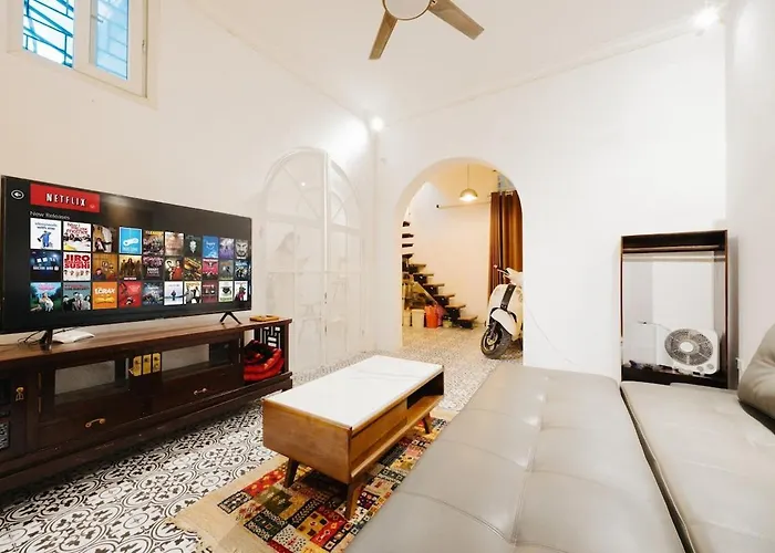 Cosy Modern 3Floors 5Beds, Central, Free Breakfast