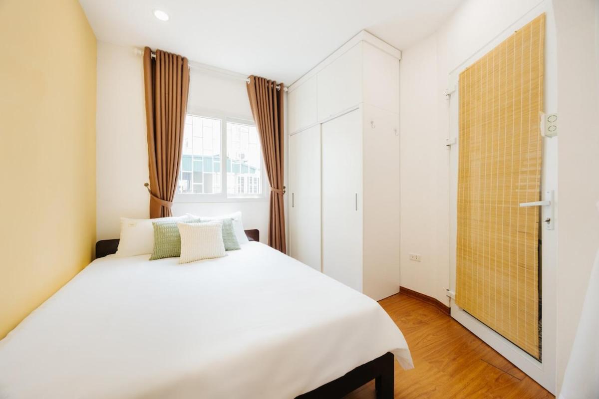 Cosy Modern 3floors 5beds, Central, Free Breakfast * Hà Nội