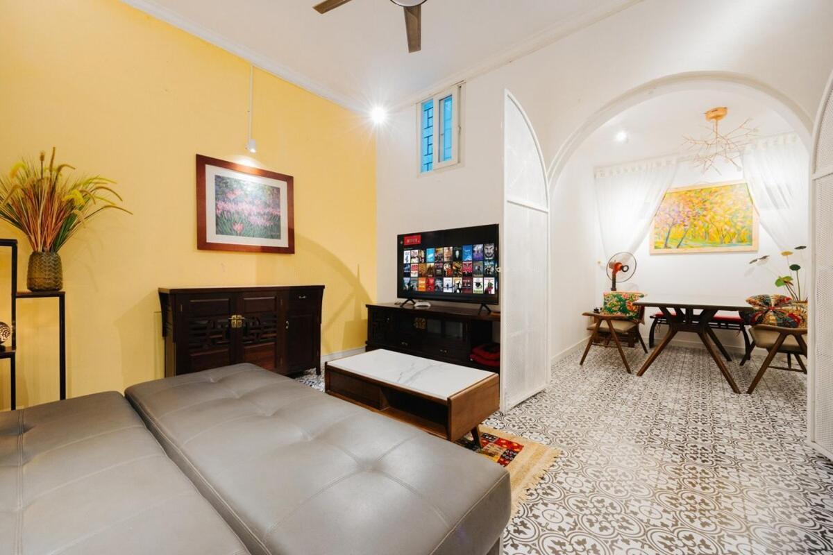 Cosy Modern 3floors 5beds, Central, Free Breakfast Căn hộ
